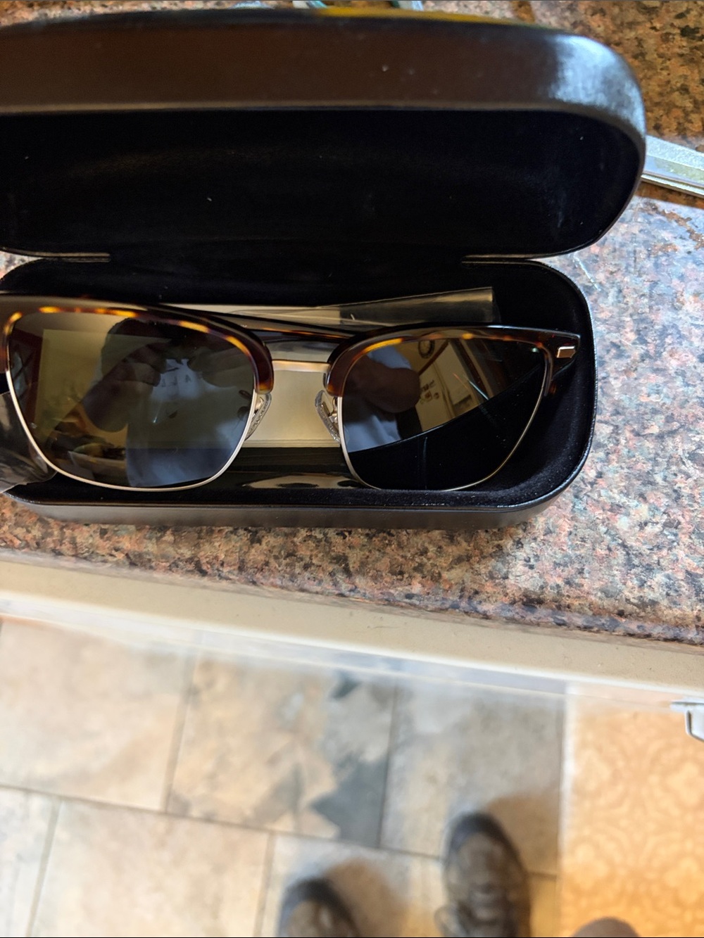 Brand-New Coach Rogue Retro Sunglasses with Original Case